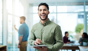 Managen Sie komplexe Arbeitszeitmodelle mit dem digitalen ZEUS® Workforce Management...