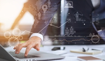 Arbeitszeiten flexibel buchen » Zeiterfassung am Web- oder Hardware Terminal und via App